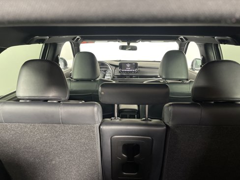 Used 2022 Mitsubishi Outlander SEL Black Edition image 16