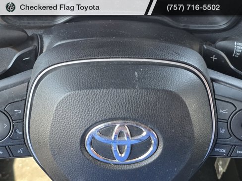 Used 2021 Toyota Corolla SE w/ Carpet Mat Package (TMS) image 15