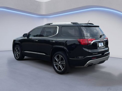 Used 2019 GMC Acadia Denali w/ Technology Package image 4