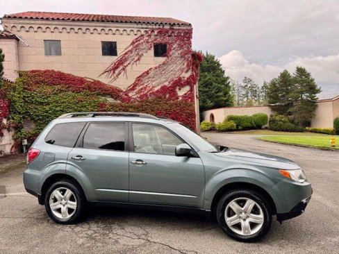 Used 2010 Subaru Forester 2.5X Limited image 5
