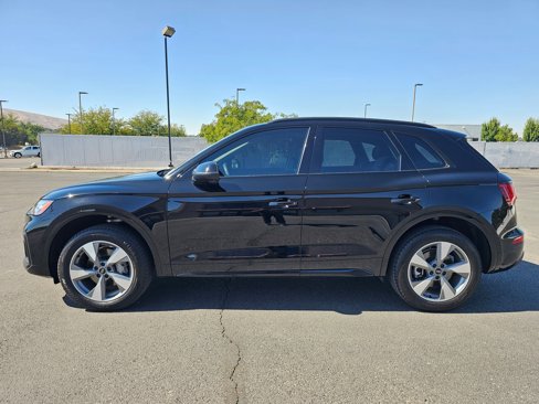 Certified 2025 Audi Q5 2.0T Premium image 3