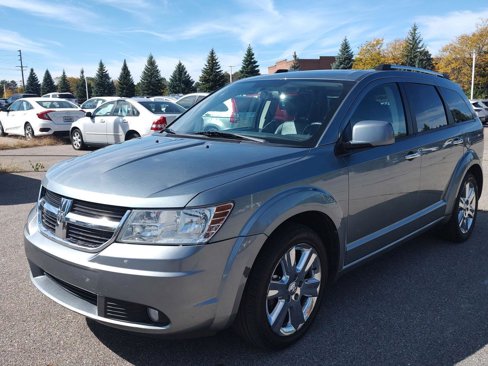 Used 2010 Dodge Journey R/T w/ Flexible Seating Group image 21