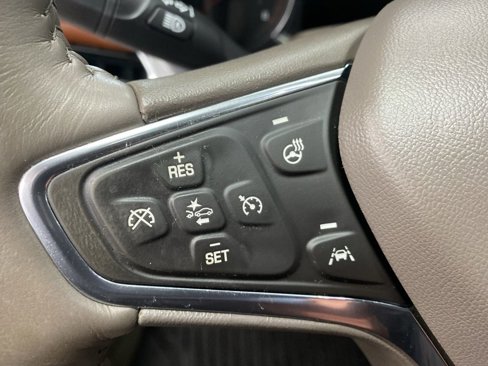 Used 2016 Chevrolet Malibu Premier w/ Driver Confidence Package image 36