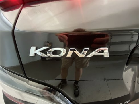 Used 2022 Hyundai Kona SE image 25