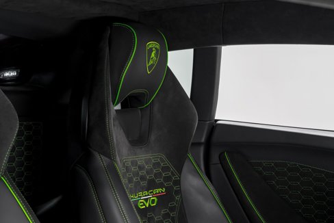 Used 2023 Lamborghini Huracan EVO image 34