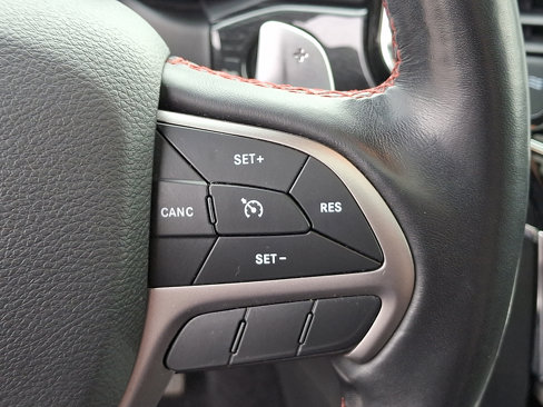 Used 2021 Jeep Grand Cherokee Trailhawk w/ Trailhawk Luxury Group image 24