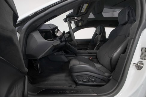 Used 2023 Porsche Taycan GTS image 6