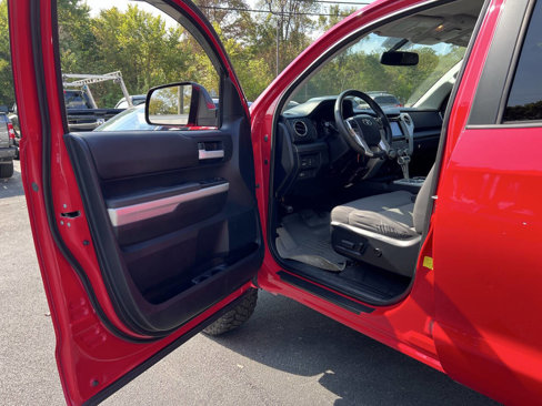 Used 2014 Toyota Tundra SR5 image 10