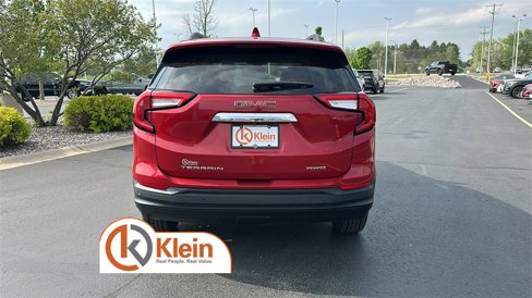 Used 2022 GMC Terrain SLE image 7