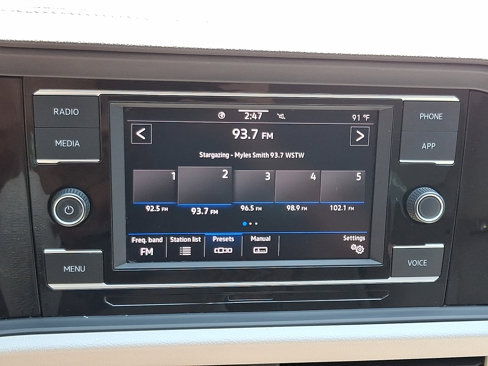 Certified 2022 Volkswagen Jetta S image 17