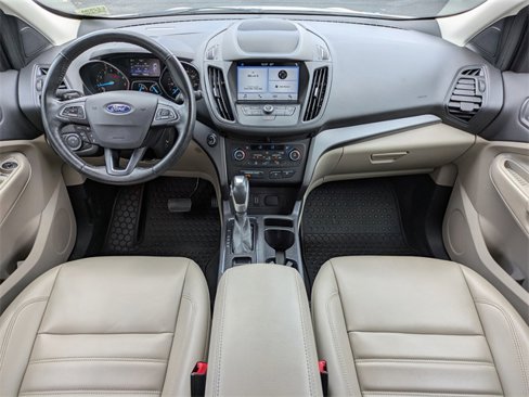 Used 2019 Ford Escape SEL image 15