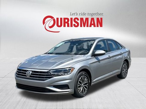Used 2020 Volkswagen Jetta SE w/ SE Cold Weather Package image 5