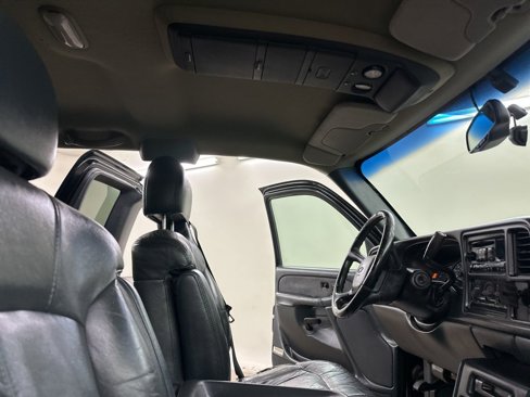 Used 2001 Chevrolet Silverado 3500 LT image 18