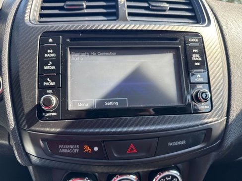 Used 2017 Mitsubishi Outlander Sport SE image 28