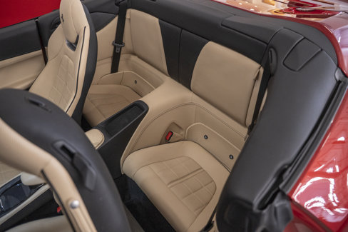 Used 2022 Ferrari Portofino M image 31