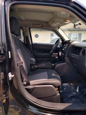 Used 2014 Jeep Patriot Sport w/ Power Value Group image 16