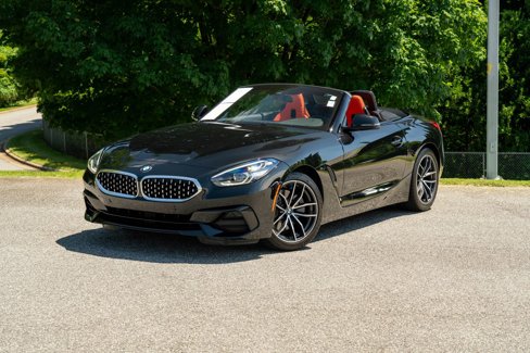 Used 2022 BMW Z4 sDrive30i w/ Convenience Package image 1