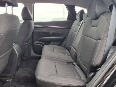 Used 2023 Hyundai Tucson SE image 10