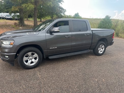 Used 2019 RAM 1500 Big Horn image 1