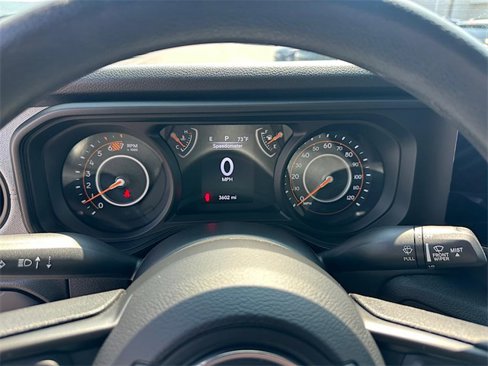 Used 2025 Jeep Wrangler Sport image 18