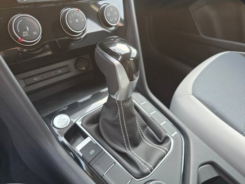 New 2025 Volkswagen Taos S image 31