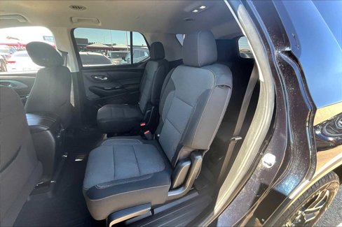 Used 2020 Chevrolet Traverse LT image 20
