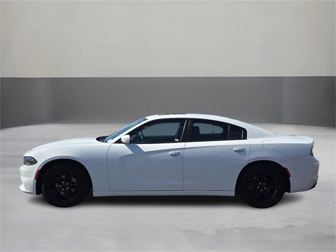 Used 2022 Dodge Charger SXT w/ Leather Interior Group image 2