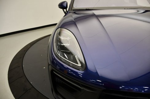 Certified 2023 Porsche Macan GTS image 13