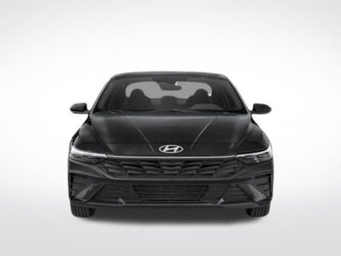 New 2025 Hyundai Elantra SE image 4
