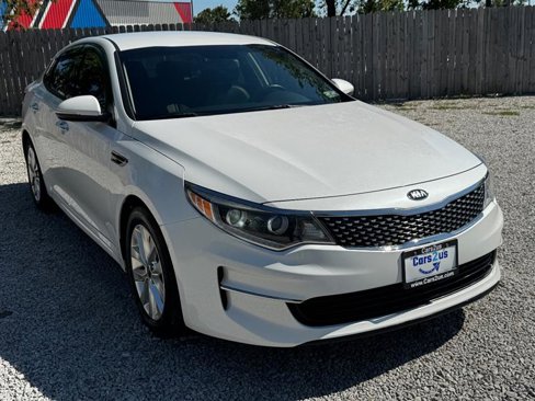 Used 2017 Kia Optima EX w/ Paint Protection Package image 10