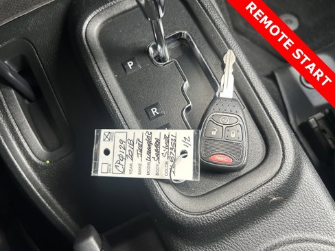 Used 2018 Jeep Wrangler Unlimited Sahara image 28