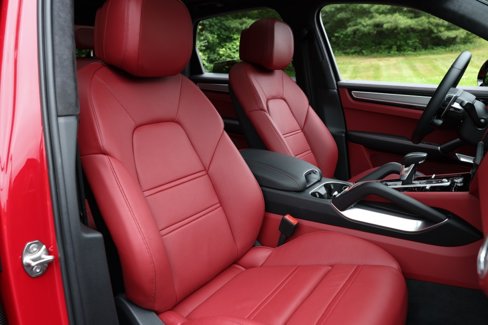 Used 2023 Porsche Cayenne Turbo S image 51