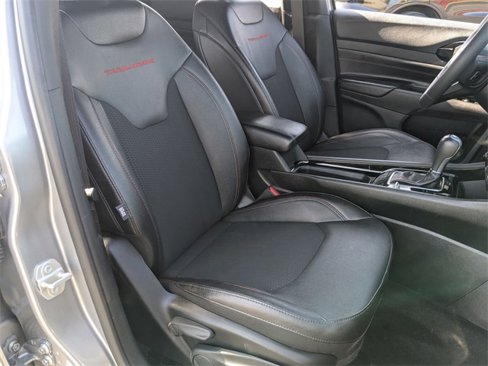 Used 2024 Jeep Compass Trailhawk image 21