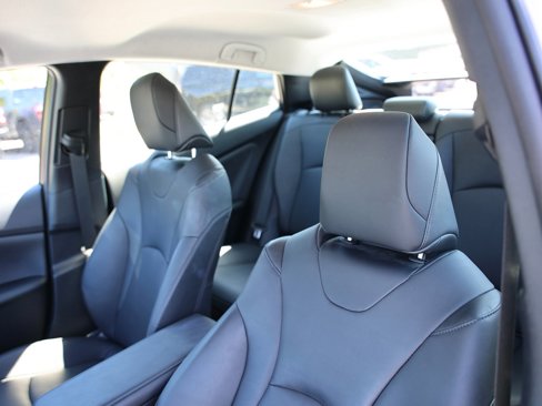 Used 2017 Toyota Prius Four image 19