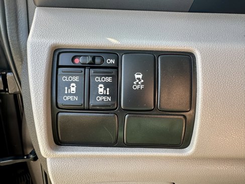 Used 2015 Honda Odyssey EX image 15