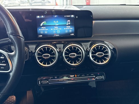 Used 2019 Mercedes-Benz A 220 image 22