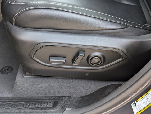 Used 2022 Jeep Grand Cherokee Limited 4xe image 16