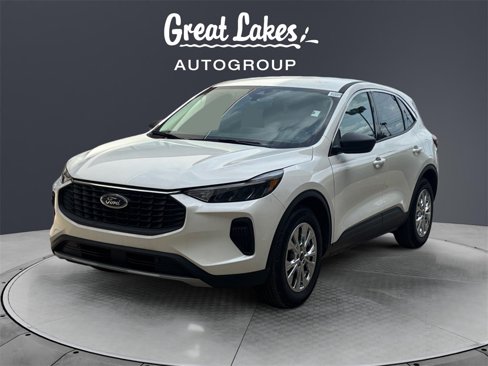 Used 2023 Ford Escape Active image 1