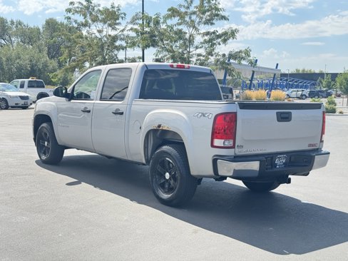 Used 2008 GMC Sierra 1500 SLE w/ Sierra NFL Edition image 9