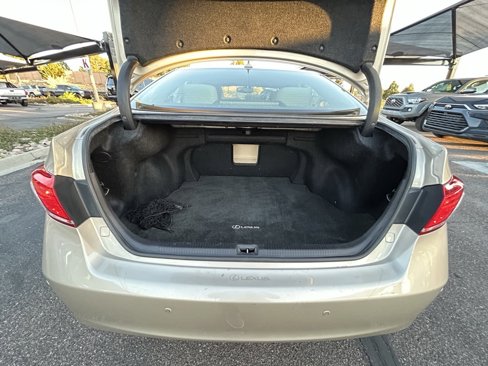 Used 2011 Lexus ES 350 image 30
