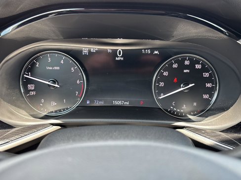 Used 2023 Buick Envision Essence image 25