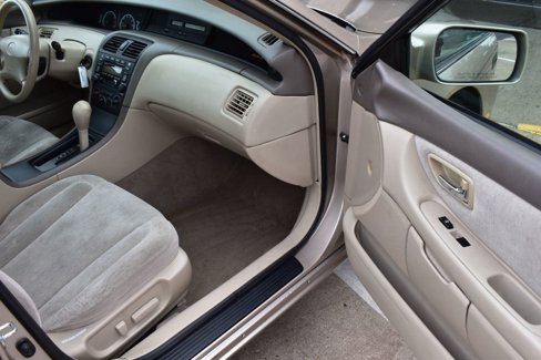 Used 2001 Toyota Avalon image 17