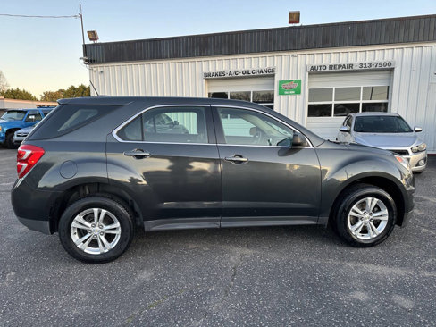 Used 2017 Chevrolet Equinox LS image 4