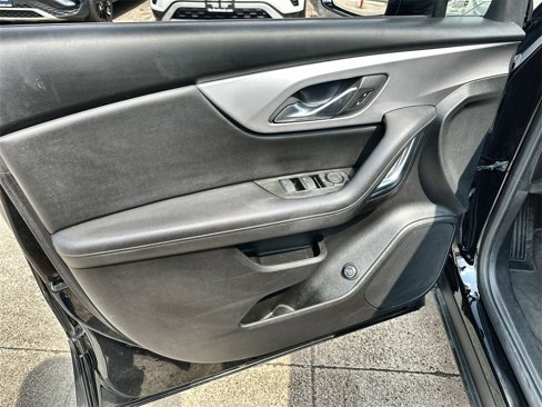 Used 2022 Chevrolet Blazer LT image 21