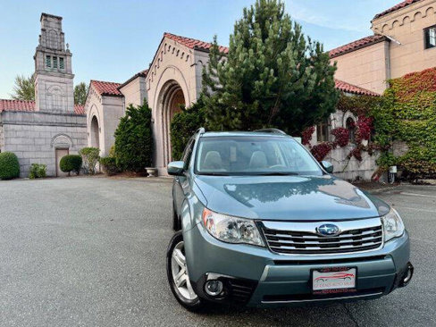 Used 2010 Subaru Forester 2.5X Limited image 1
