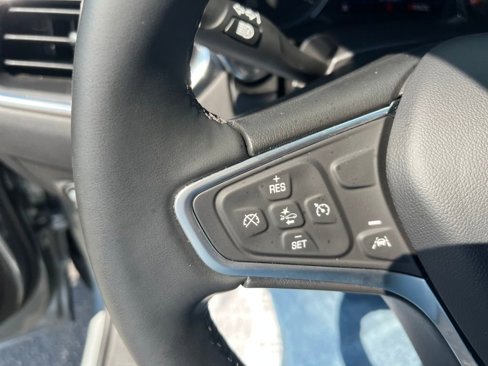 Used 2023 Chevrolet Equinox LT image 13