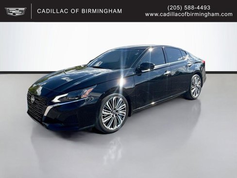 Used 2025 Nissan Altima 2.5 SL image 1