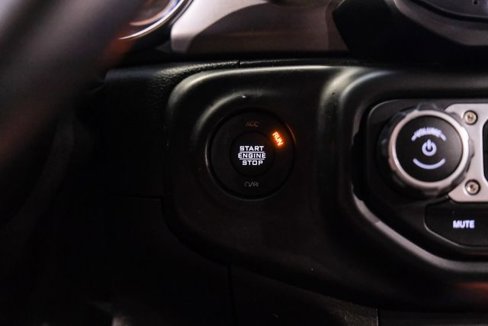 Used 2021 Jeep Gladiator Sport image 50