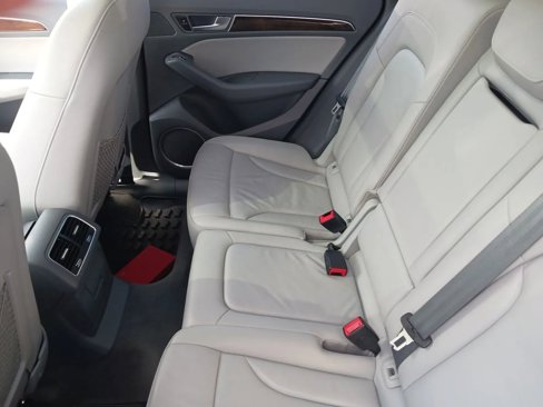 Used 2016 Audi Q5 2.0T Premium Plus w/ Technology Package image 5
