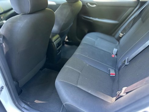 Used 2017 Nissan Sentra S image 10